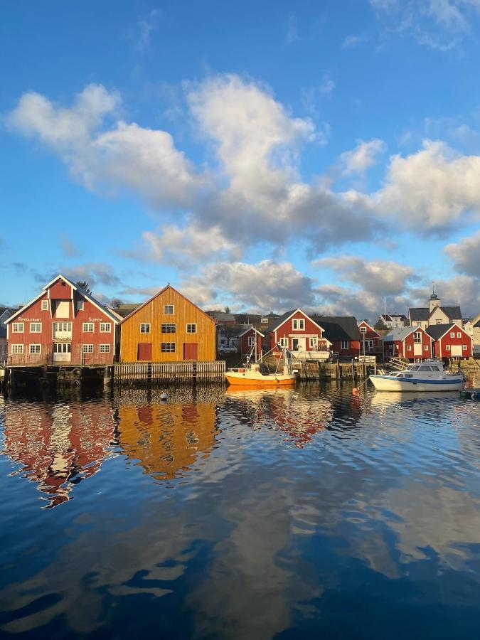 Waterfront Rorbu - By The Beach Bud Exteriör bild